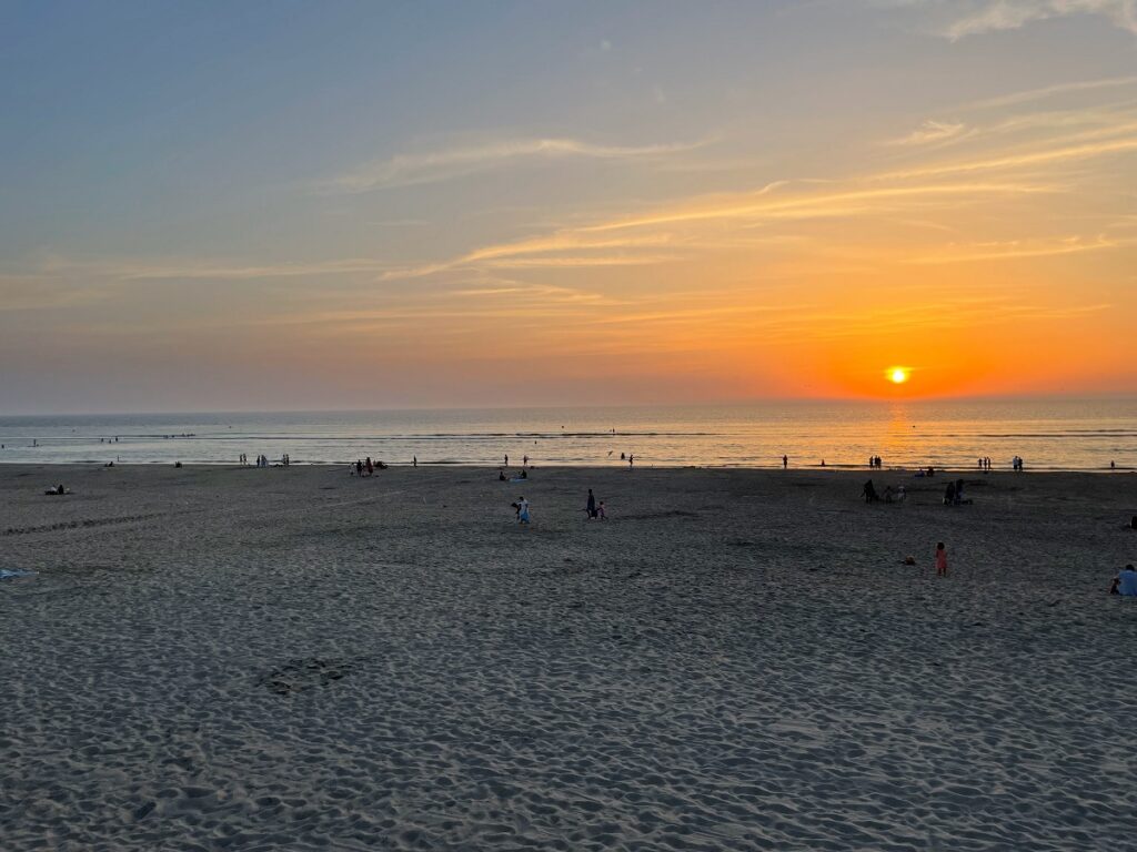 Coucher de soleil sur la plage de Fort Mahon